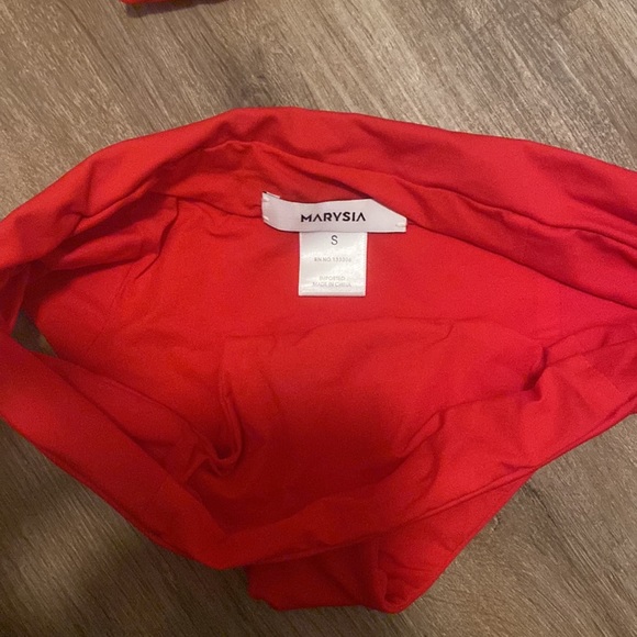 Marysia Venice Bow Bikini Set Poppy Red Top and Bottom - Picture 5 of 5